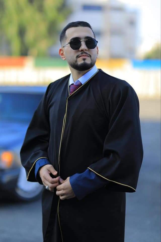 أنور الدويكات  ..  ألف مبارك التخرج