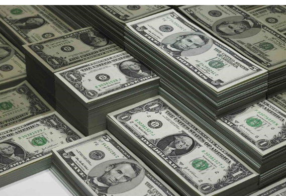 الدولار يتراجع مع ترقب خفض أسعار الفائدة