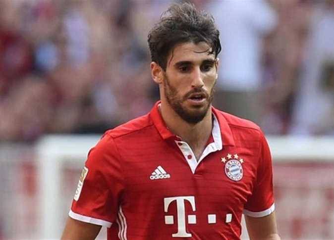 نادي قطر القطري يتعاقد رسميا مع النجم الإسباني خافي مارتينيز