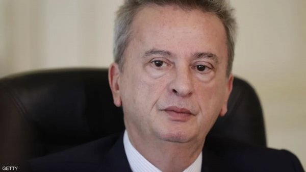 مدعون فرنسيون يتهمون حاكم مصرف لبنان بإخفاء أعمال تزوير
