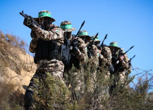 كتائب القسام تستهدف غرف قيادة الاحتلال في المحور الجنوبي لمدينة غزة