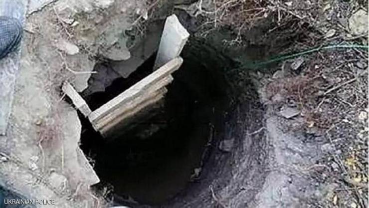 'قلب الأم' يقود إلى السجن ..  حفرت نفقا لتهريب ابنها فلحقت به