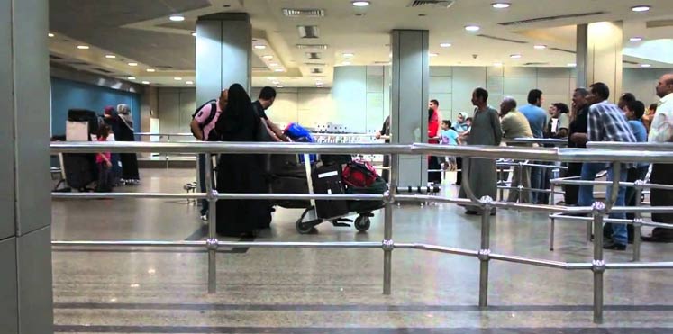 القبض على خليجي بمطار القاهرة حاول تهريب مخدرات في مكان حساس