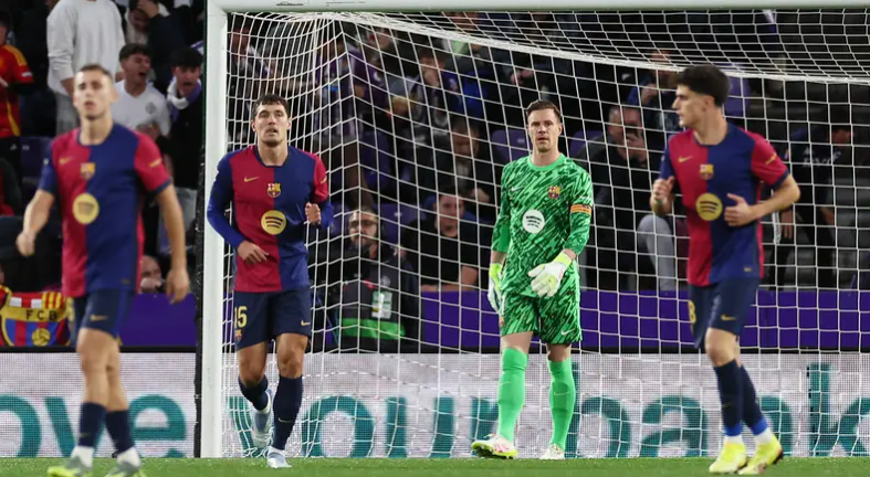 نجم برشلونة ينفي تقارير رغبة النادي ببيعه