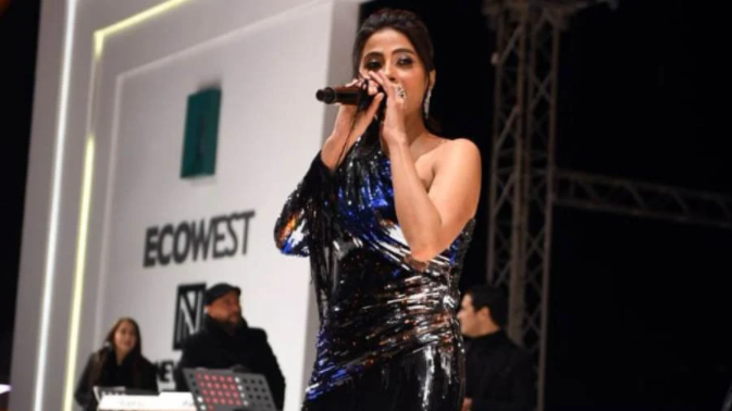 بالفيديو و الصور  ..   رقص روبي في حفل الأهرامات يثير إعجاب رواد السوشيال ميديا
