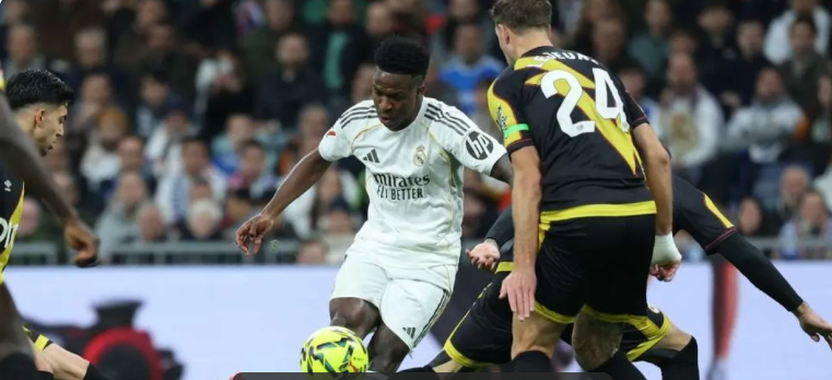 بضربة جزاء في الوقت بدل ضائع  ..  ريال مدريد ينجو بأعجوبة من فخ فاليكانو