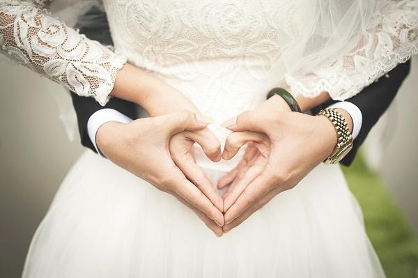 10 علامات على أنكِ وجدتِ الزوج المثالي
