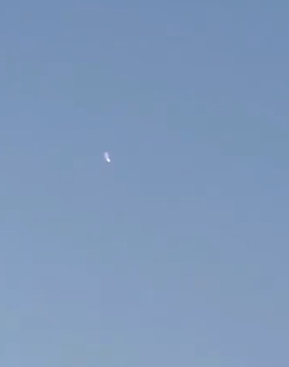 بالفيديو - أجسام مضيئة في سماء البادية الشمالية  ..  مواطنون يرصدون ومصدر يوضح