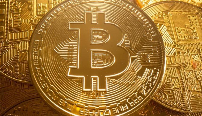 للمرة الأولى ..  عملة البيتكوين تتخطى 106 آلاف دولار 
