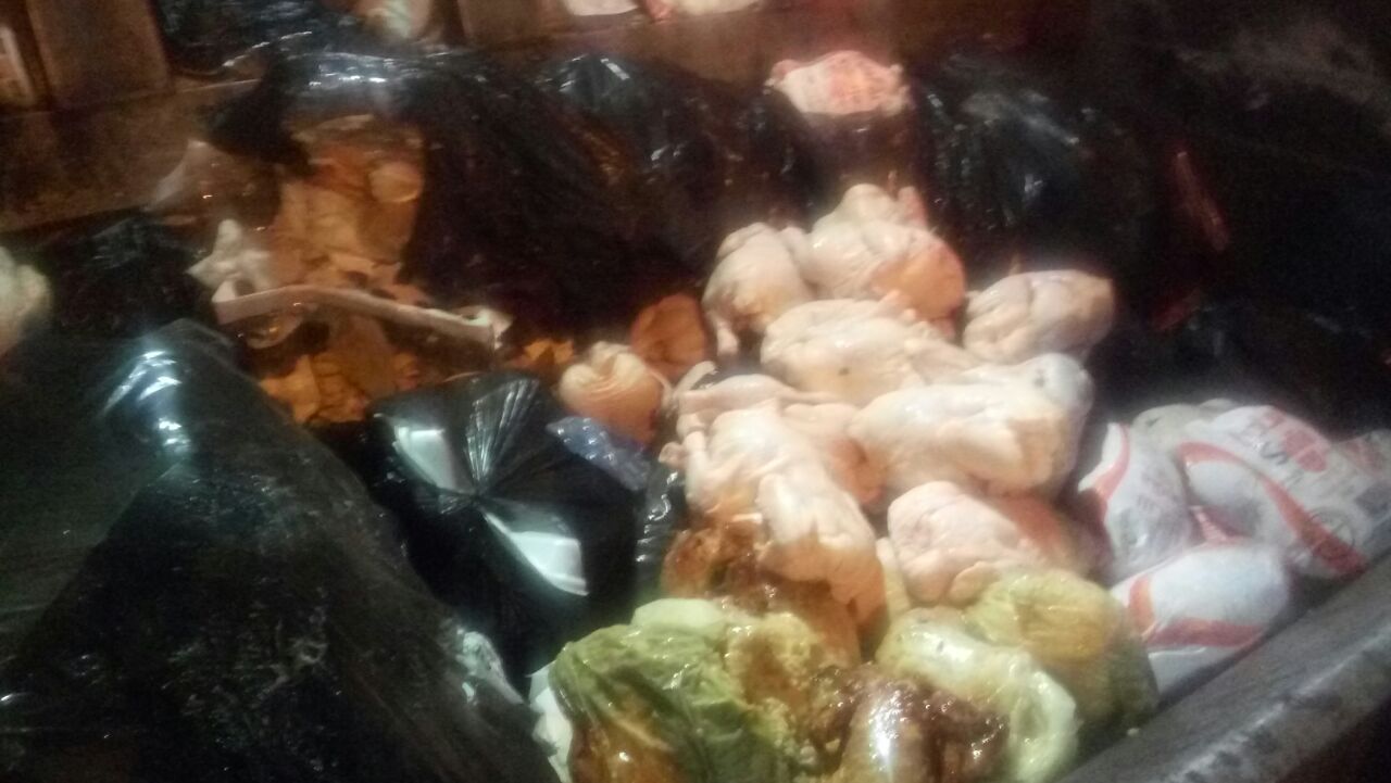العقبة : إغلاق مطعم على شاطئ البحر بالشمع الأحمر  ومخالفة آخرين  