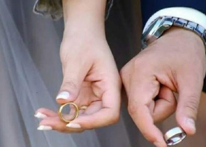 هل اترك خطيبتي خوفاً من فضيحة اختها التوأم بسبب صورها