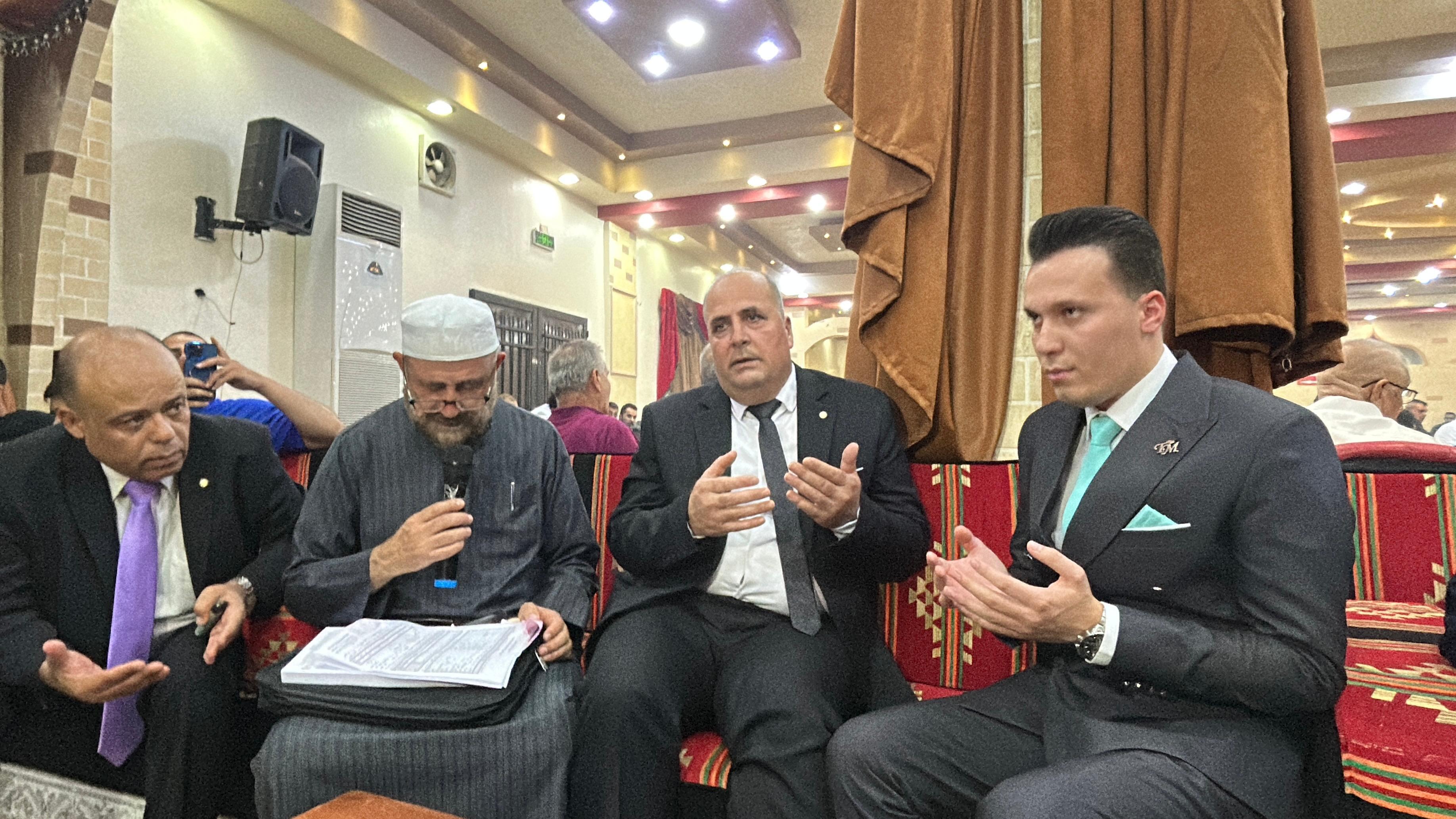 الطنطاوي والعدمات نسايب ..   صور