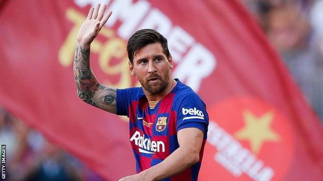 برشلونة يدرس التخلي عن النجوم وتخفيض الرواتب من أجل استمرار ميسي
