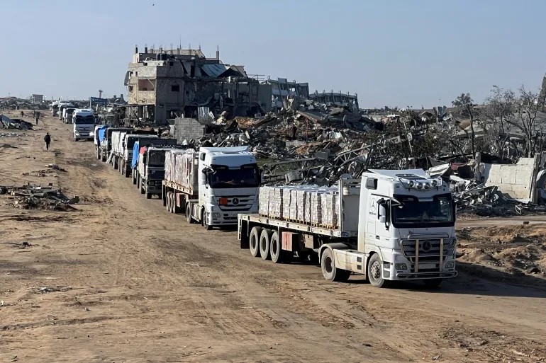 لازاريني يطالب بدخول المساعدات على نطاق واسع إلى غزة