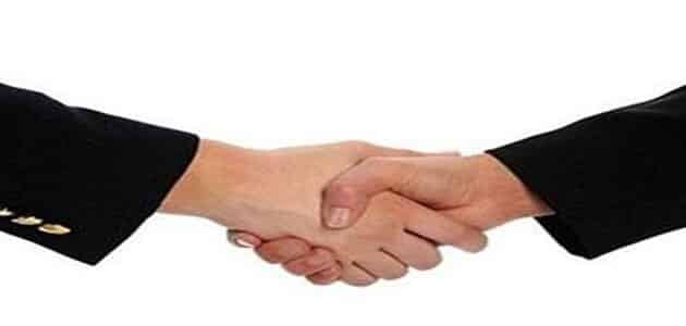ماهو تفسير حلم ميت يسلم على حي في المنام ؟