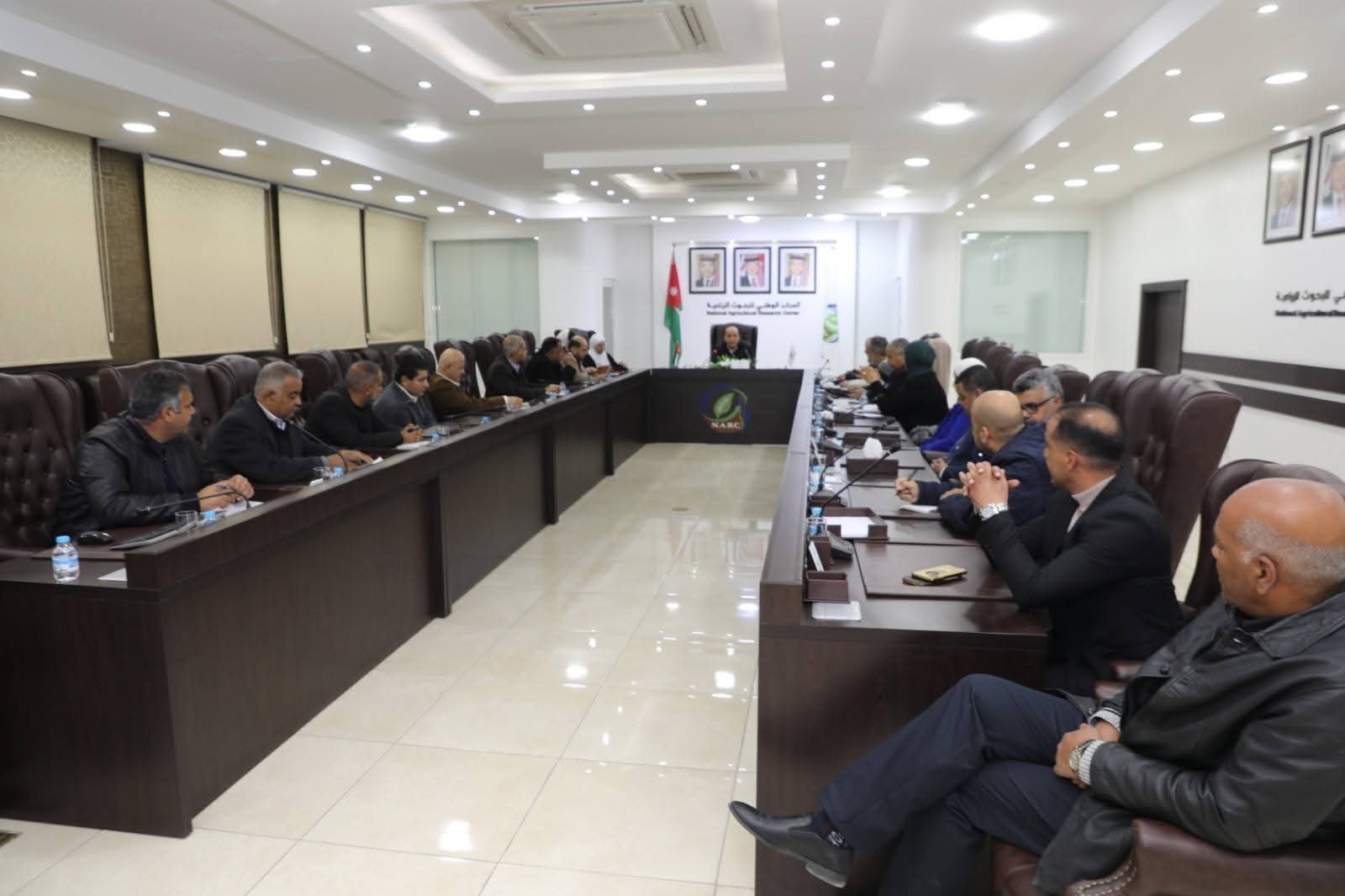 الرواشدة يلتقي مدراء المراكز والمحطات البحثية لتعزيز التميز البحثي لعام 2026