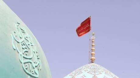 رفع العلم الأحمر ..  الإيرانيون يطالبون بالثأر من “إسرائيل