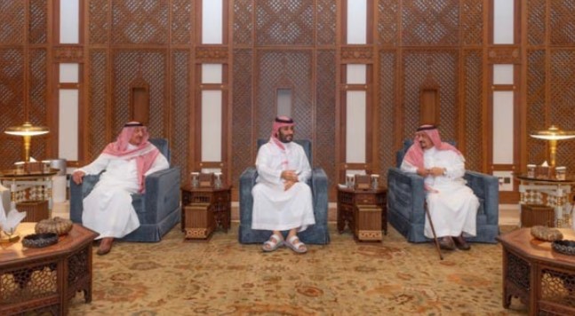 الأمير محمد بن سلمان ولي العهد رئيس مجلس الوزراء، يستقبل أمراء المناطق في جدة