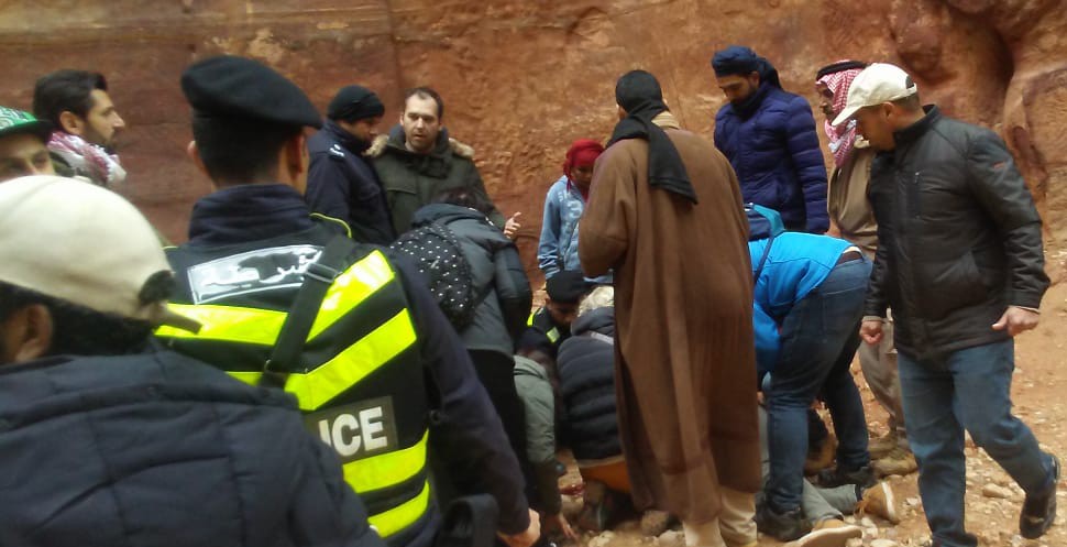 وفاة سائح اثر سقوط حجر عليه على رأسه في البترا