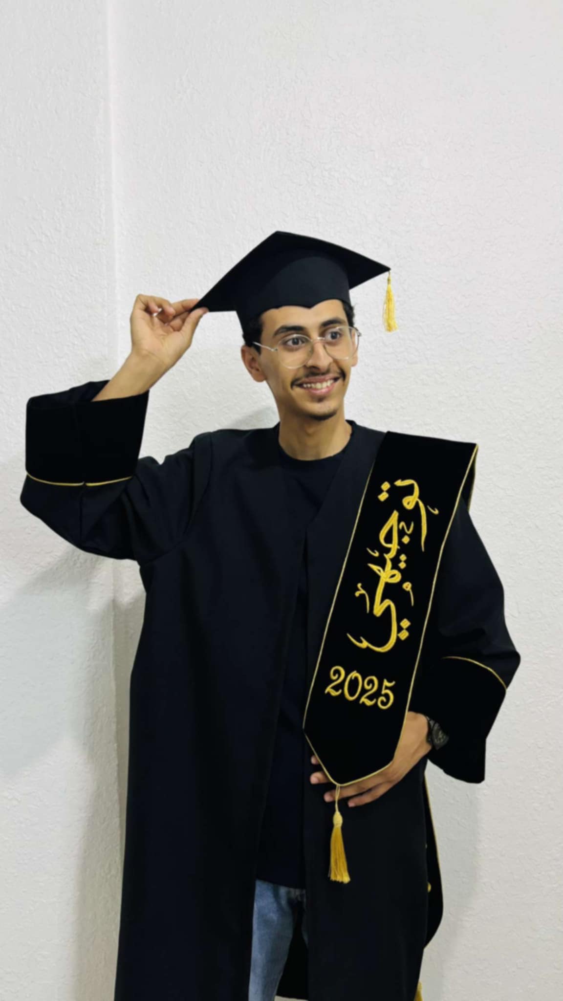 علاء الدين القرم  ..  مبارك النجاح في الثانوية العامة