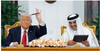  أغلى من الصفقات ..  أمير قطر يهدى ترامب قلما فاخرا من طراز مونت بلانك