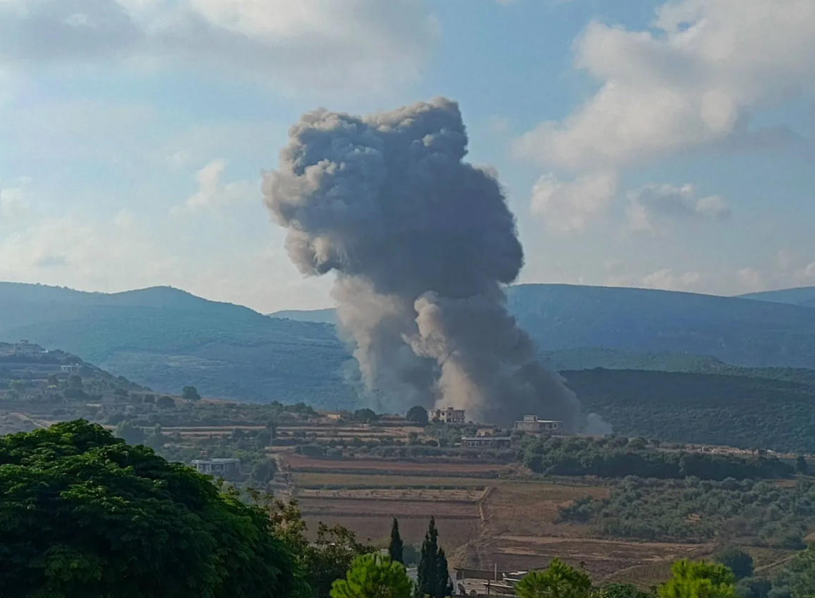 الجيش "الإسرائيلي": نهاجم الآن بنى تحتية لحزب الله ببيروت