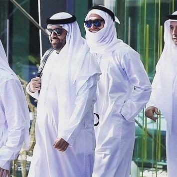 بالصور ..  راموس يزور جامع الشيخ زايد متخفيا 