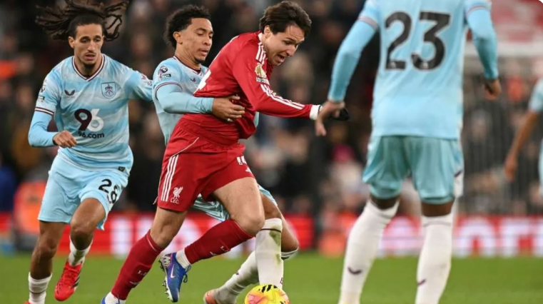 ليفربول يتعثر للمرة الرابعة تواليًا في البريميرليج