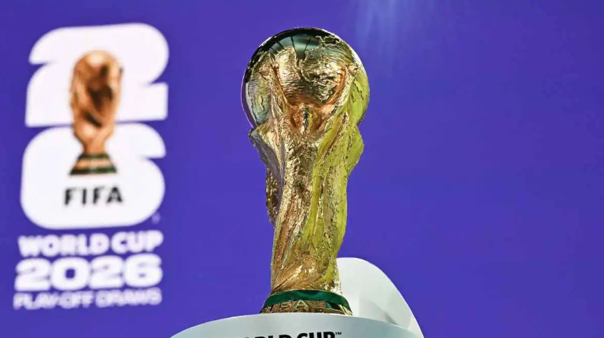 بعد اشتعال أسعار الذهب ..  كم يبلغ ثمن مجسم كأس العالم حاليا؟