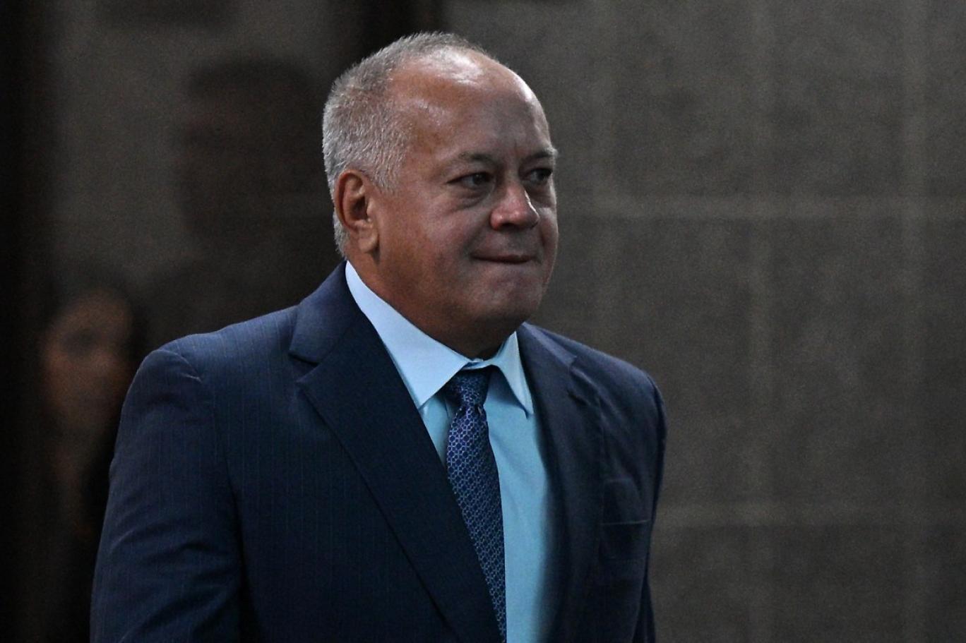 وزير الداخلية الفنزويلي: إصابة مادورو وزوجته ومقتل 100 شخص في الهجوم الأميركي