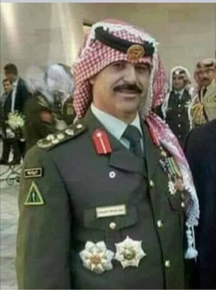 ترجل فارسٌ شهم