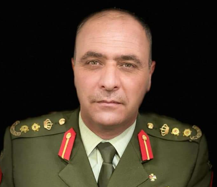 العقيد الركن هادي بيك الرواشدة  ..  مبارك التخرج 