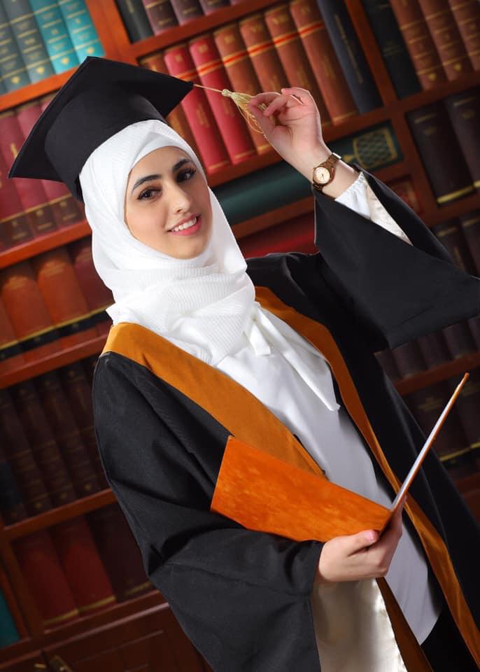 الدكتورة ساره فراس عبيدات مبارك التخرج 