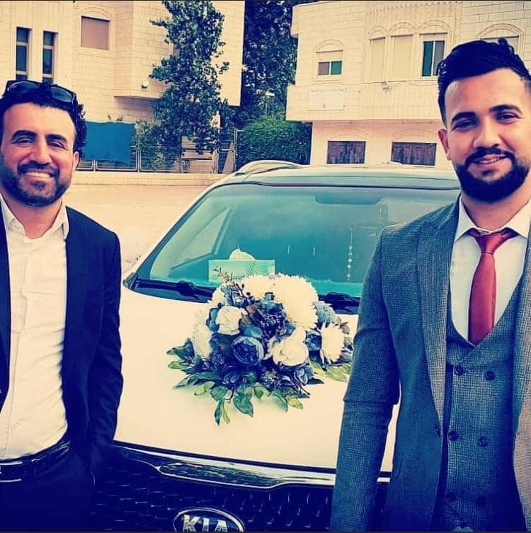 بالصور  ..  الكوميدي الفلسطيني محمد الطيطي ينعى شقيقه الذي استشهد فجر اليوم برصاص الاحتلال 