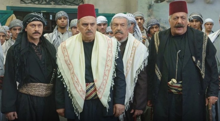 الملّا يفكر جديا بإلغاء باب الحارة 