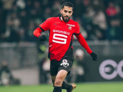 "بصاروخية رائعة" ..  التعمري يسجل هدفًا في مرمى باريس سان جيرمان