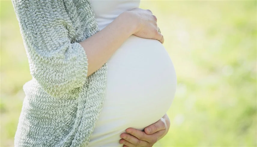 مستوى فيتامين "د" أثناء الحمل يؤثر على تسوس أسنان الطفل لاحقاً