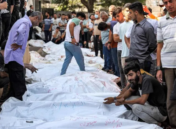 ارتفاع عدد الشهداء في غزة إلى 5300 شهيد و18 ألف مصاب