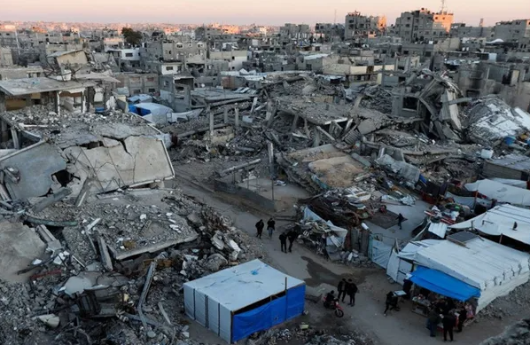 الاحتلال يستهدف بنيران آلياته مناطق جنوبي خان يونس