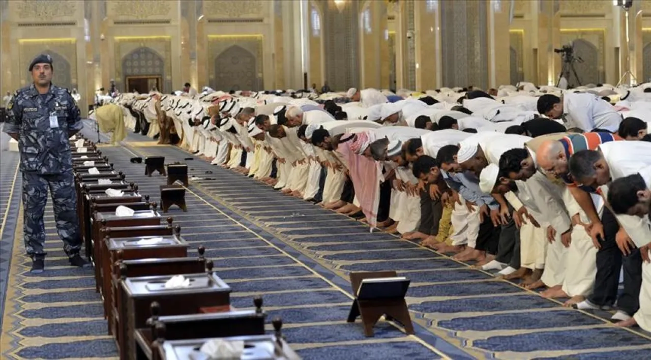 الكويت تلغي صلاة التراويح في كافة المساجد "حتى إشعار آخر"