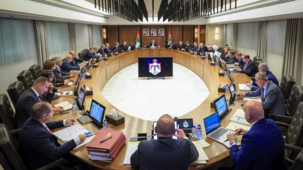  تكليف وزارة الأشغال بالسَّير في إجراءات طرح عطاءات إعداد دِّراسات مشاريع مدينة عمرة