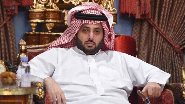آل الشيخ يثير جدلا واسعا بتدوينة غامضة