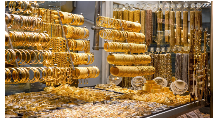  95.6 دينارا سعر الذهب عيار 21 في السوق المحلية السبت