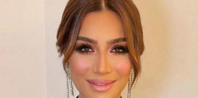 بلاغ يطالب بمنع دخول مايا دياب مصر بسبب دينا الشربيني