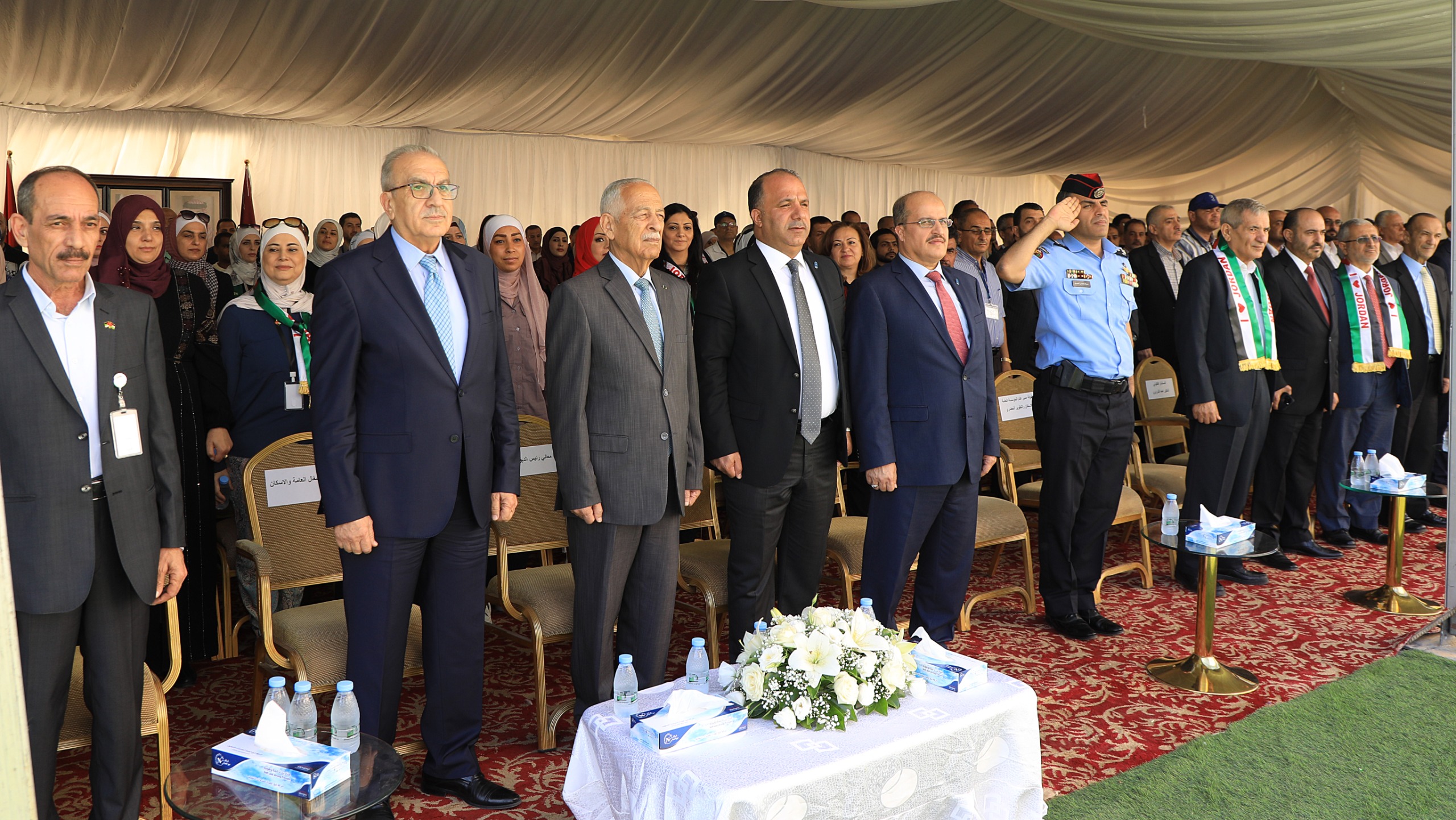 رئيس الديوان الملكي يرعى احتفال وزارة الاشغال بالأعياد الوطنية - صور 