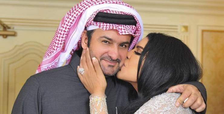 شاهد  ..  أحلام تستذكر شبابها بصورة قديمة مع زوجها ..  هكذا بدت ملامحها