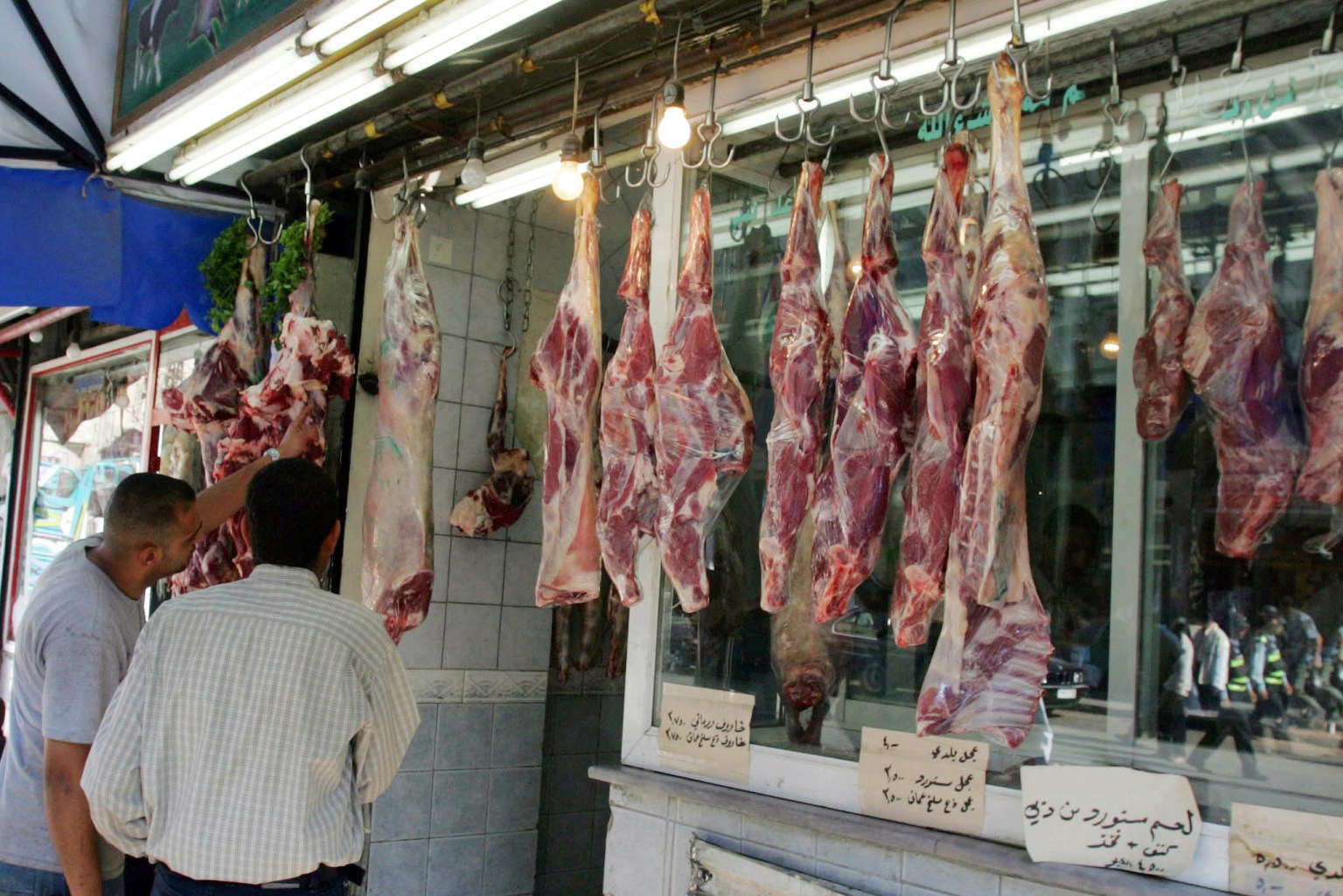 لا حلول حكومية لمشكلة ارتفاع اسعار اللحوم رغم استمرار شكاوي المواطنين ما قبل رمضان