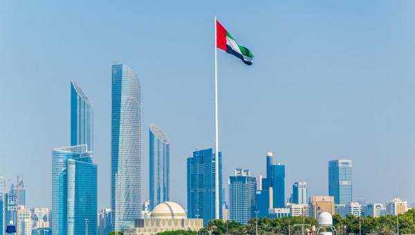 الإمارات: 3 وفيات و995 إصابة جديدة بكورونا