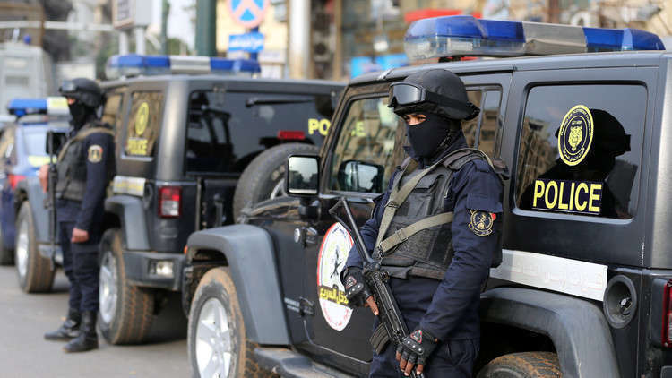 ادعى التحدث مع الموتى  .. عقوبة حبس 3 سنوات ضد طبيب شرعي في مصر