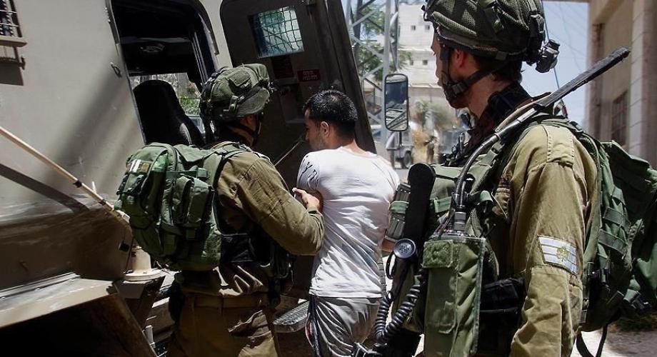 قوات الاحتلال تعتقل 25 فلسطينيا من الضفة الغربية